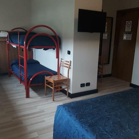 Domus Urbis Hotell Rom Exteriör bild