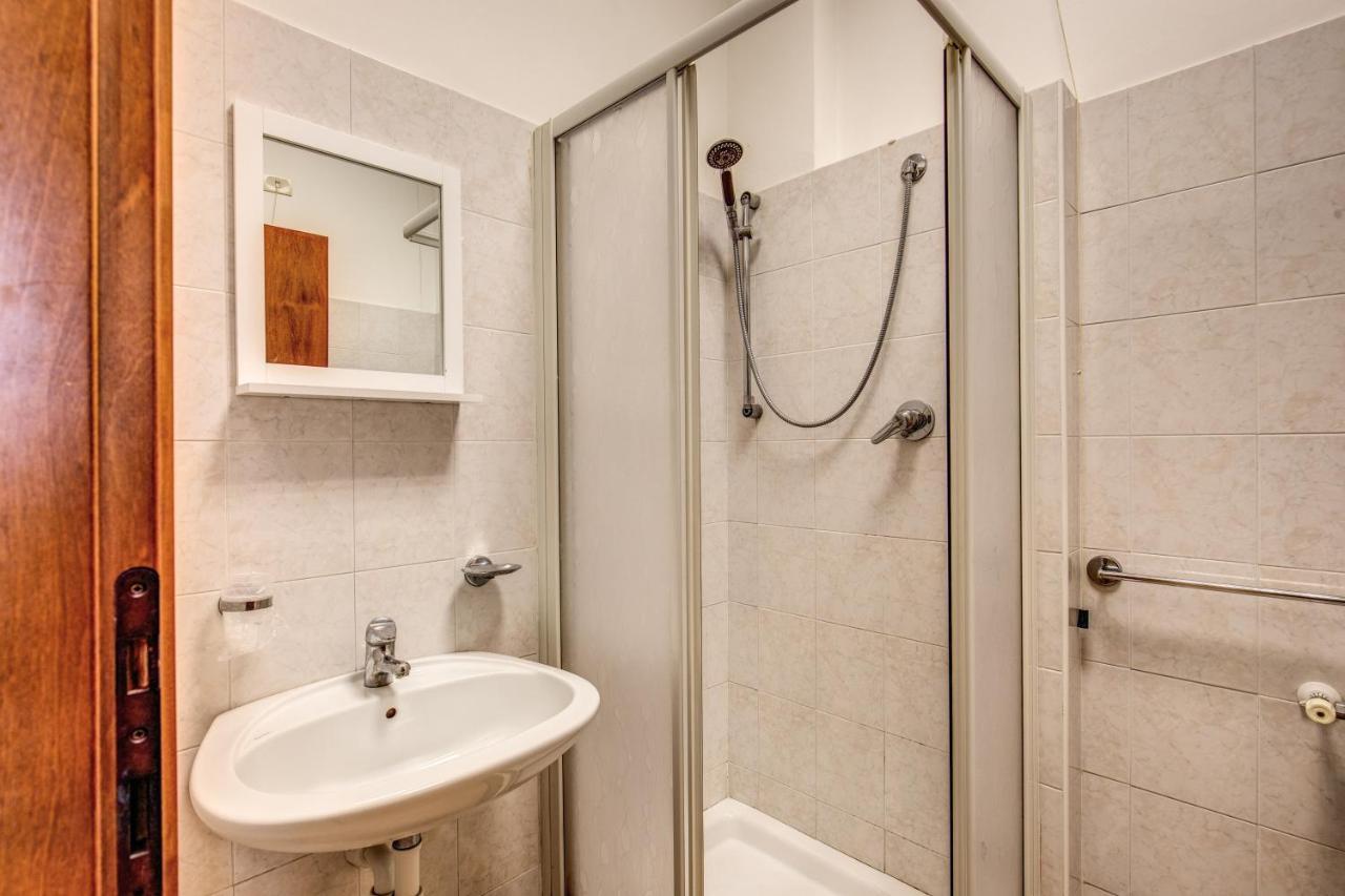 Domus Urbis Hotell Rom Exteriör bild